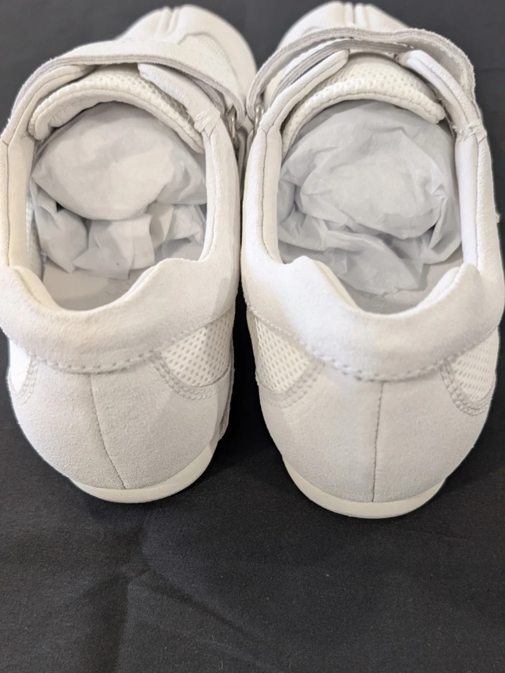 Jeffrey Campbell Cantor Split Toe Sneakers White Suede Mesh Tabi Size 8.5 NWT - Picture 7 of 11